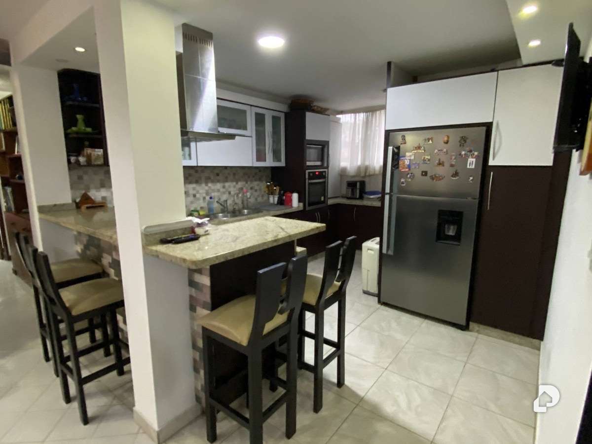 Apartamento en San Antonio de Los Altos, Altos Mirandinos – 2