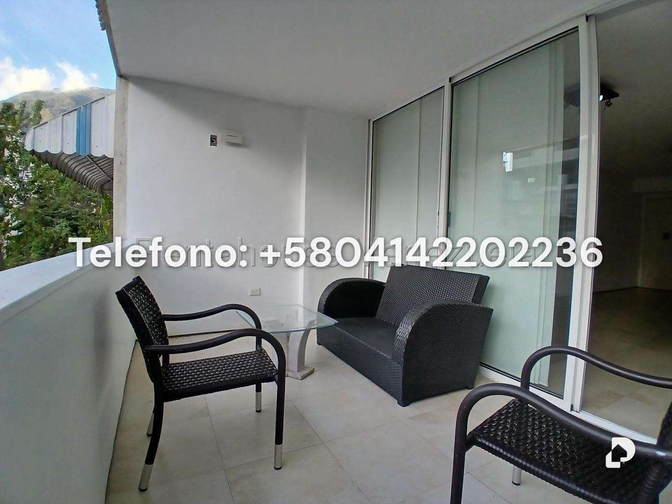 Apartamento en Los Palos Grandes, Caracas – 2