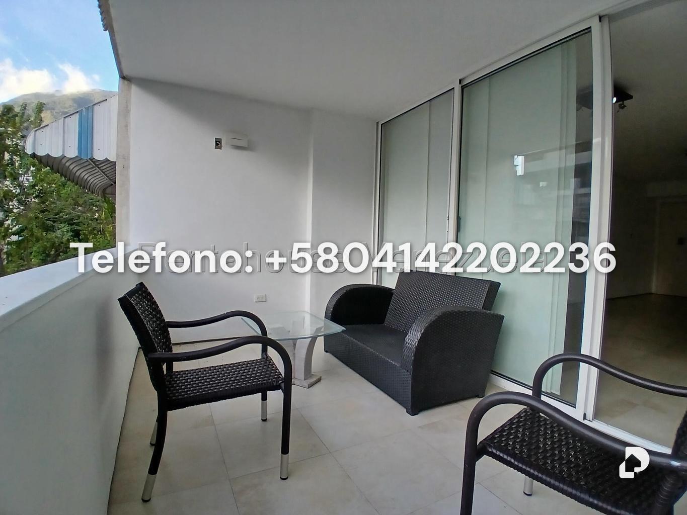 Apartamento en Los Palos Grandes, Caracas – 2