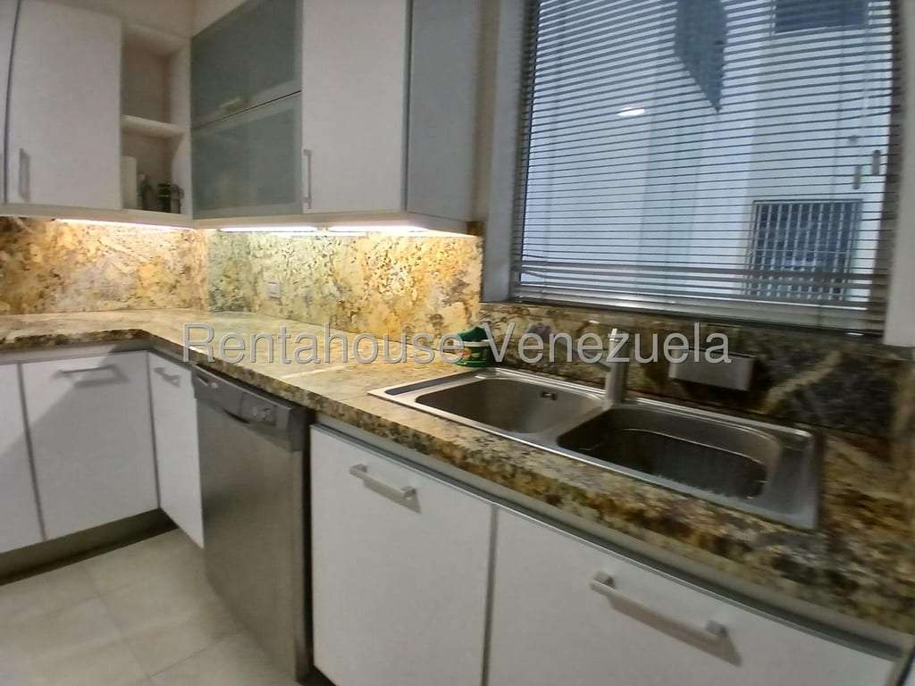 Apartamento en Los Palos Grandes, Caracas