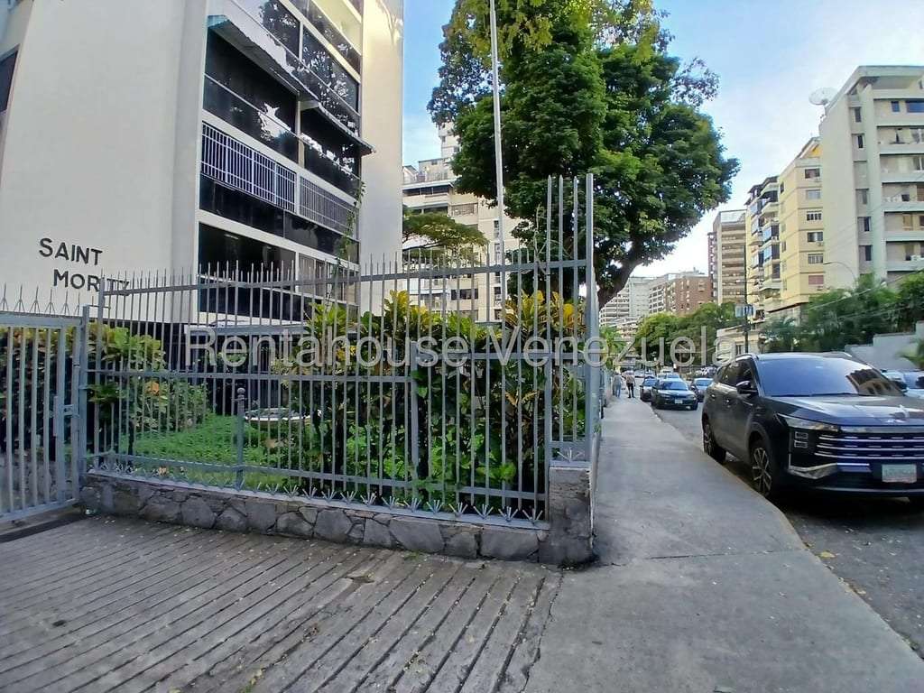 Apartamento en Los Palos Grandes, Caracas