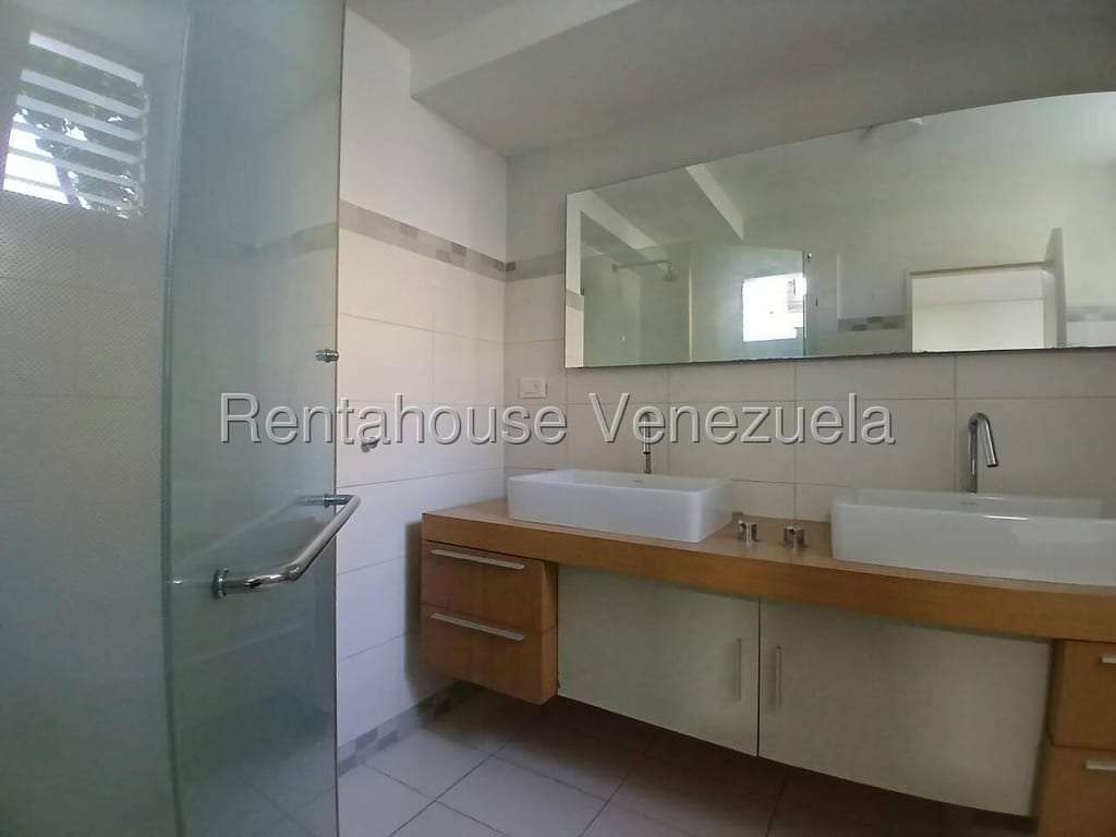 Apartamento en Los Palos Grandes, Caracas