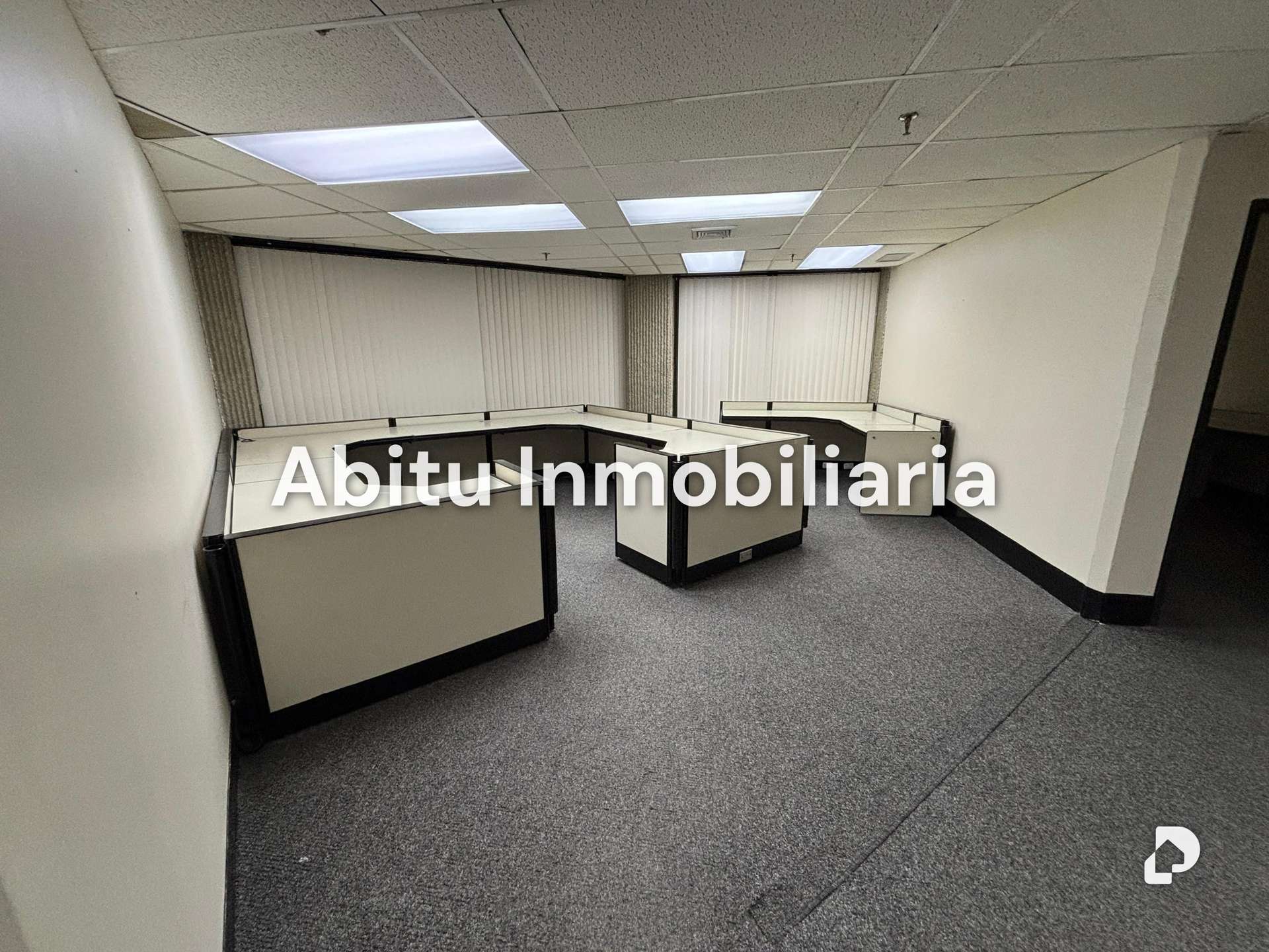Oficina en La Castellana, Caracas – 5