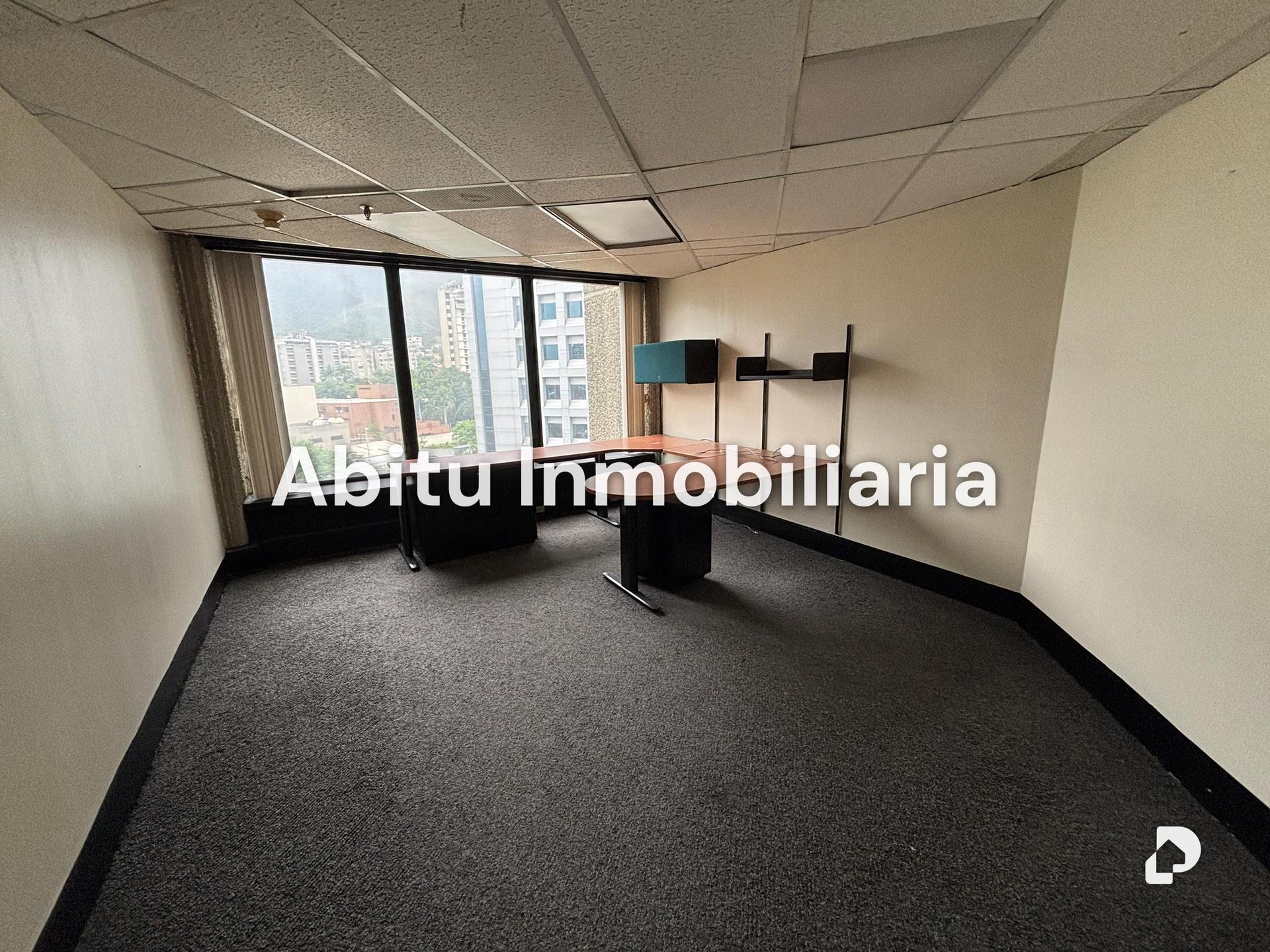 Oficina en La Castellana, Caracas – 4