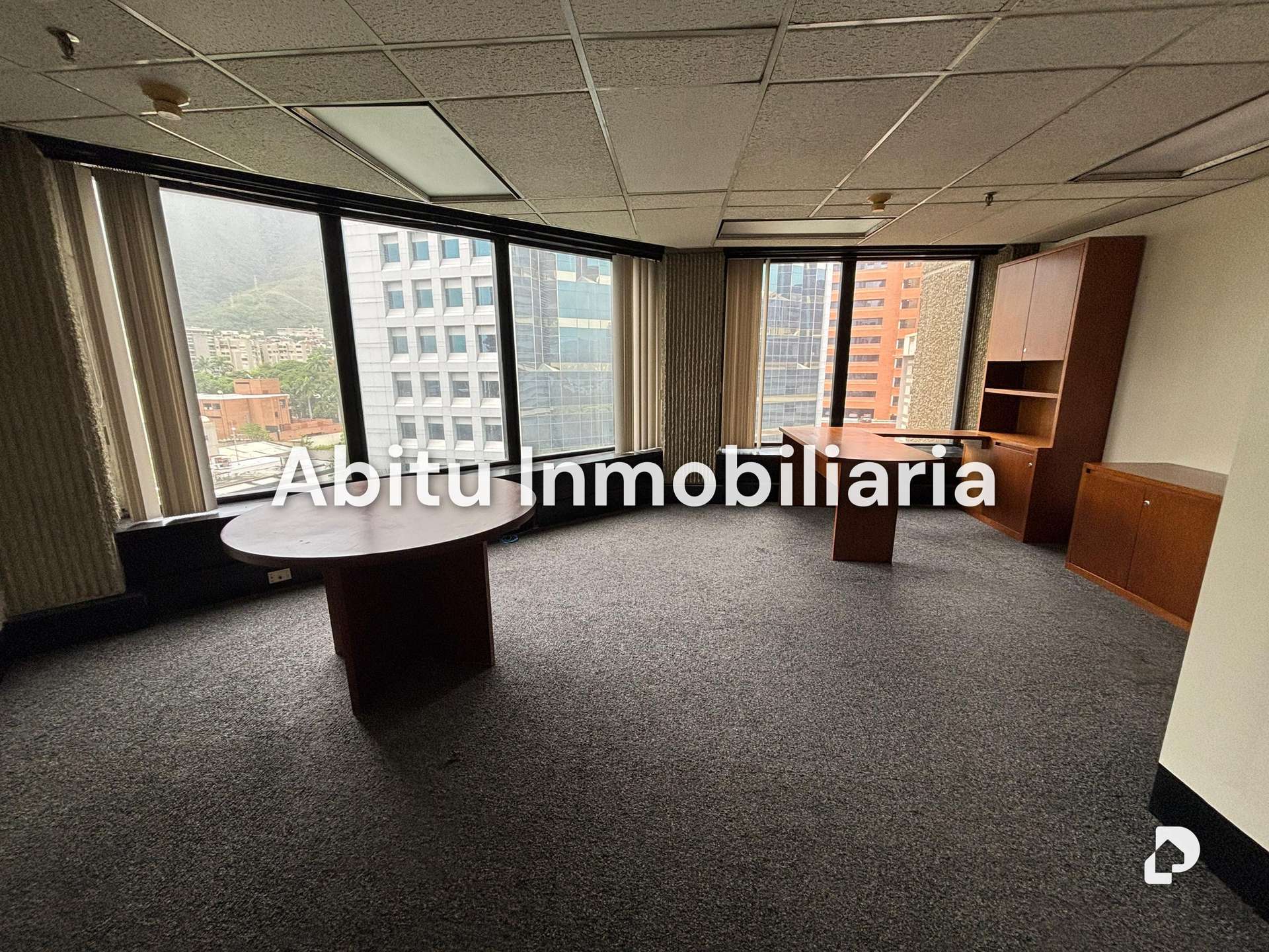 Oficina en La Castellana, Caracas – 3