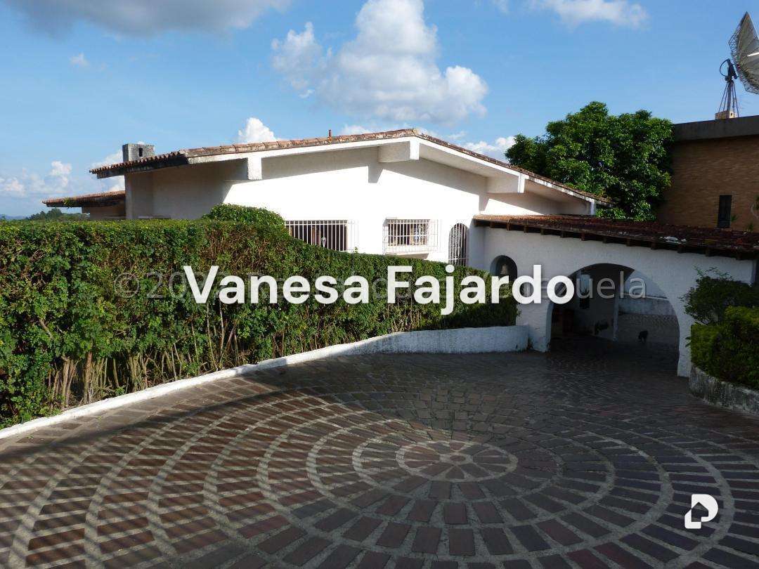 Casa en La Lagunita Country Club, Caracas – 2