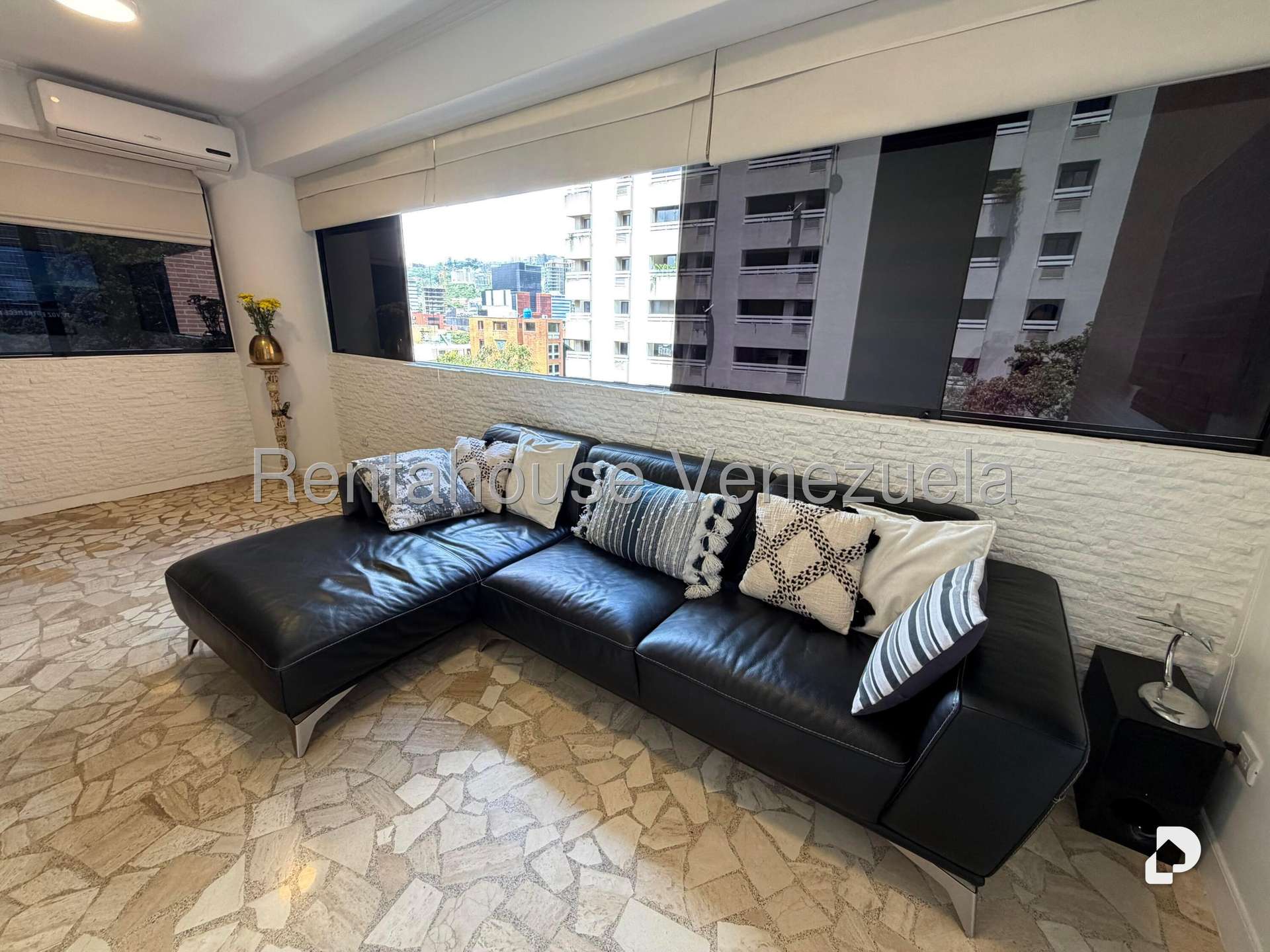 Apartamento en El Rosal, Caracas – 9