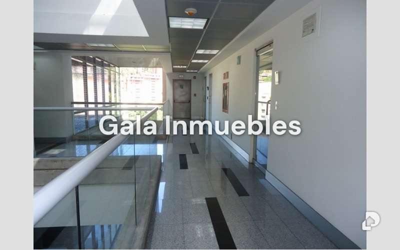 Oficina en La Trinidad, Caracas – 2