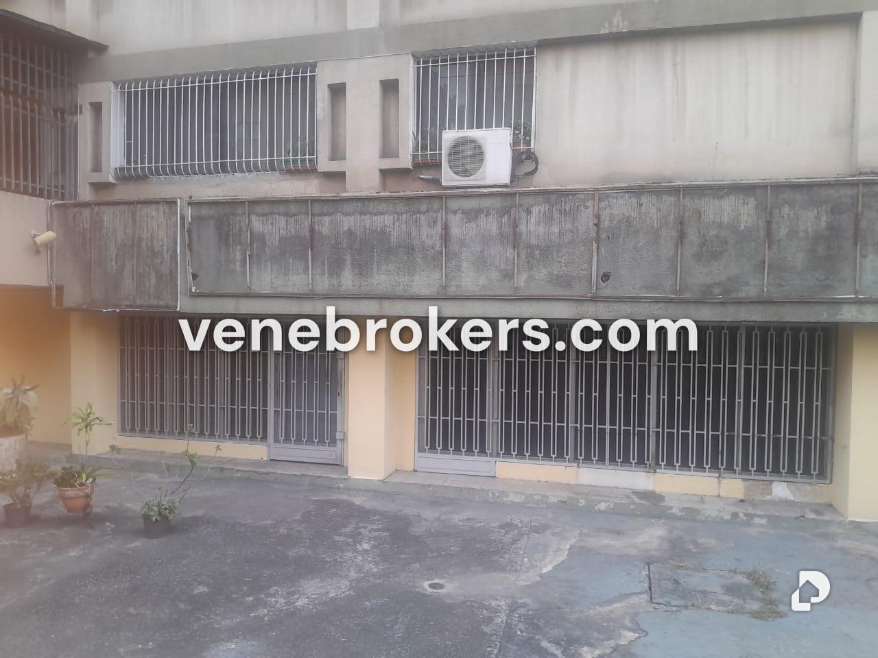 Local comercial en Santa Mónica, Caracas – 2