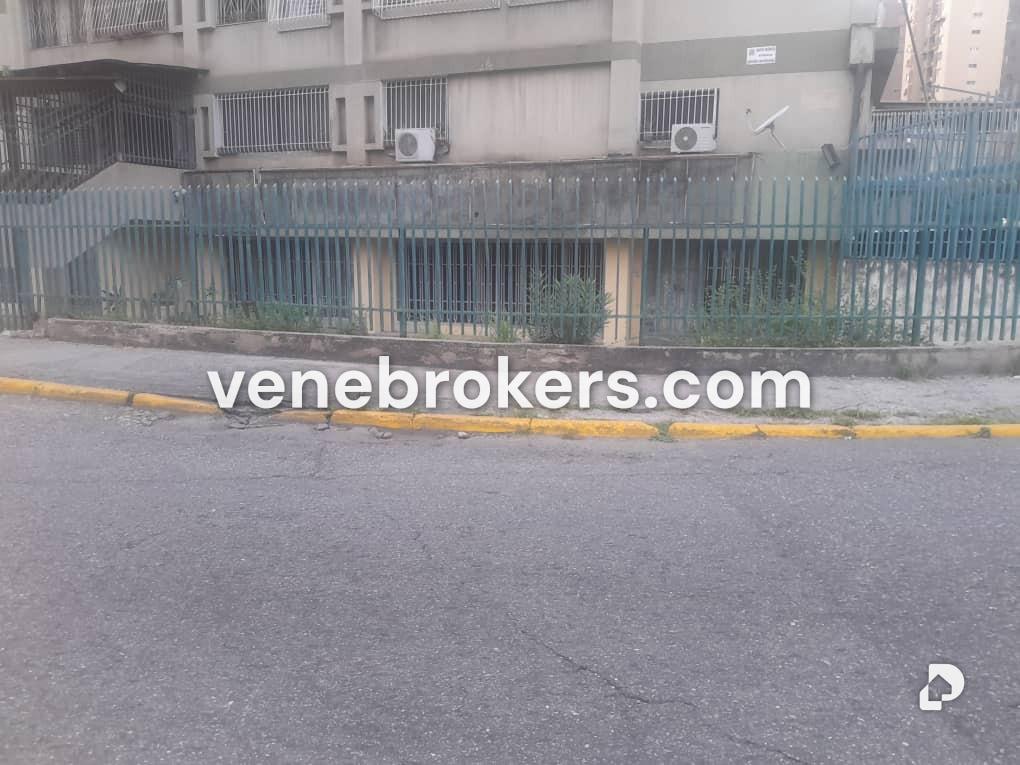 Local comercial en Santa Mónica, Caracas – 5