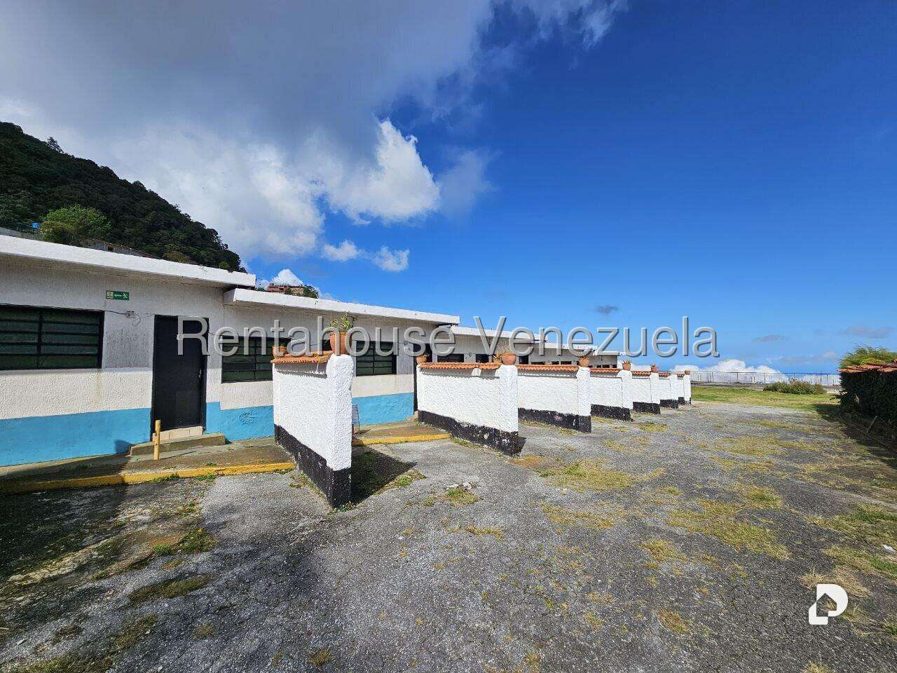 Local comercial en El Junquito, Caracas – 24