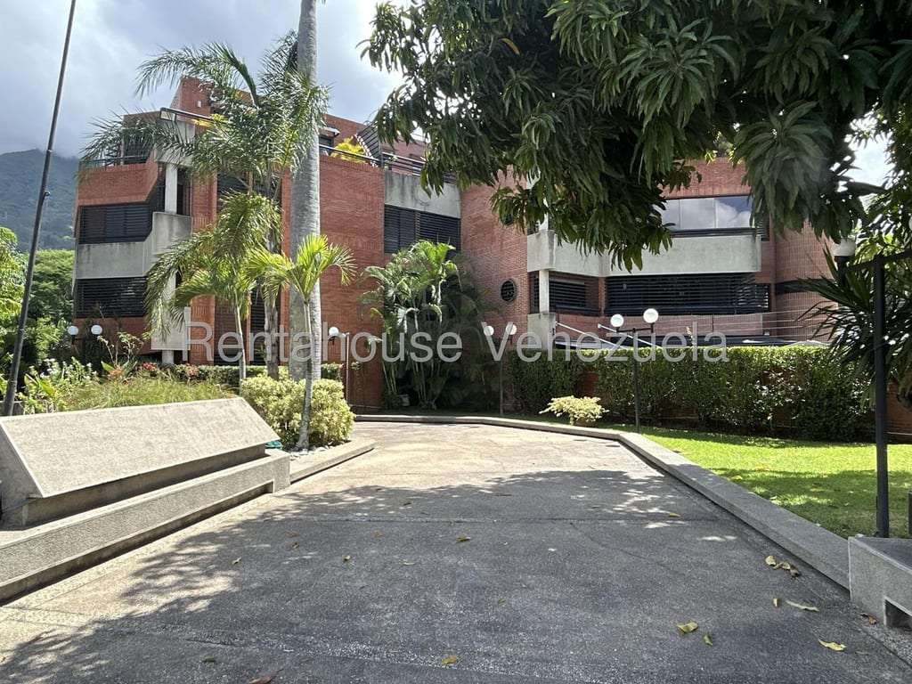 Apartamento en Los Palos Grandes, Caracas - 1