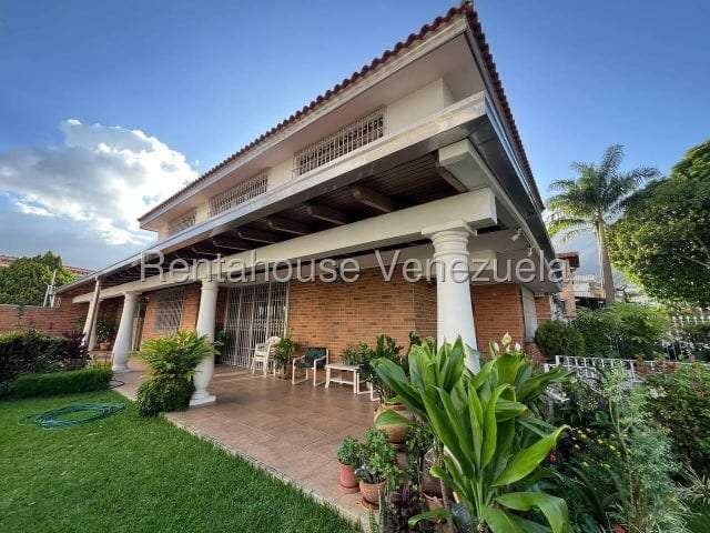 Casa en El Marqués, Caracas - 1