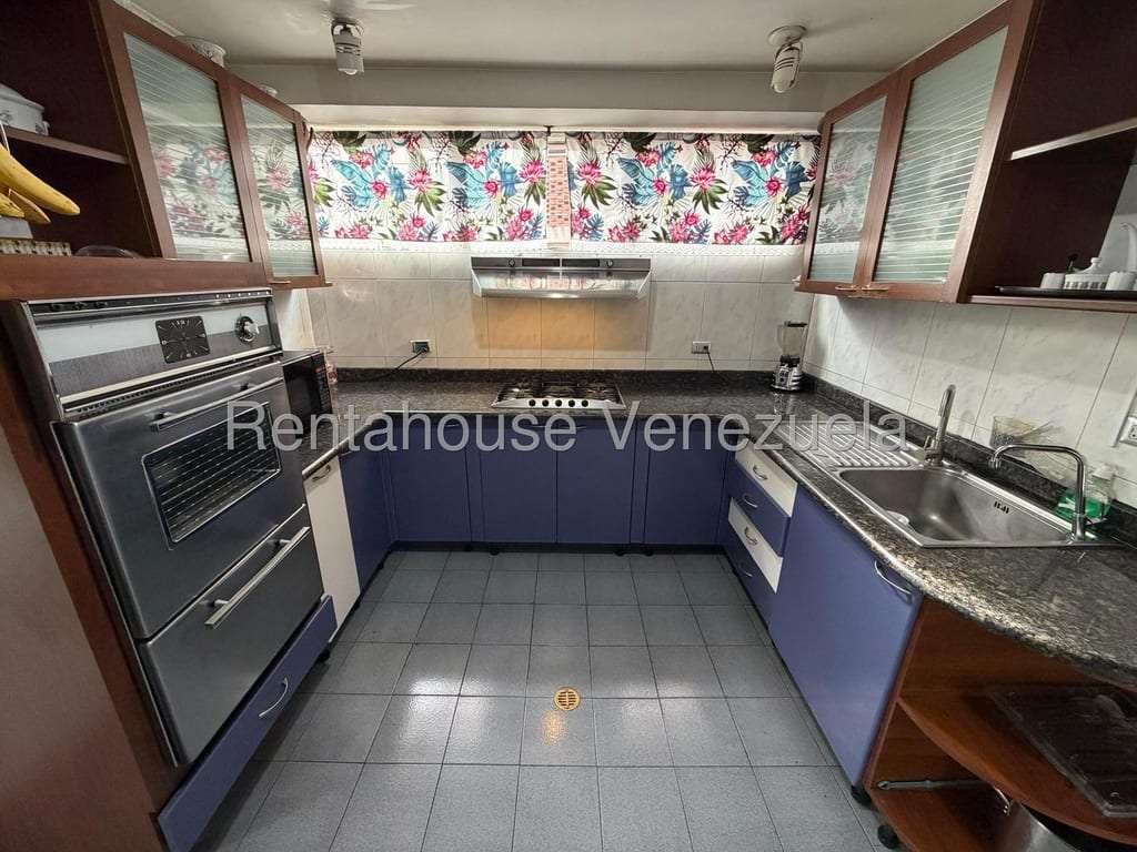 Apartamento en Chuao, Caracas