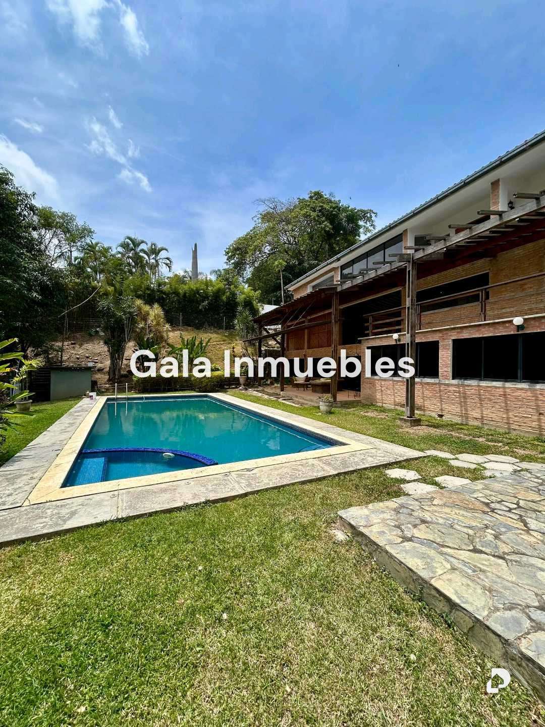 House in Valle Arriba, Caracas – 2