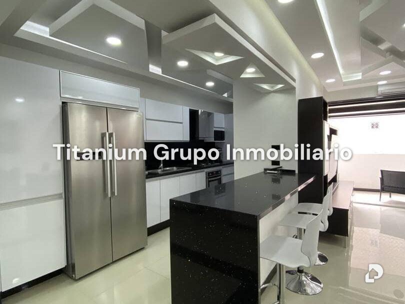 Apartamento en El Parral, Valencia – 3