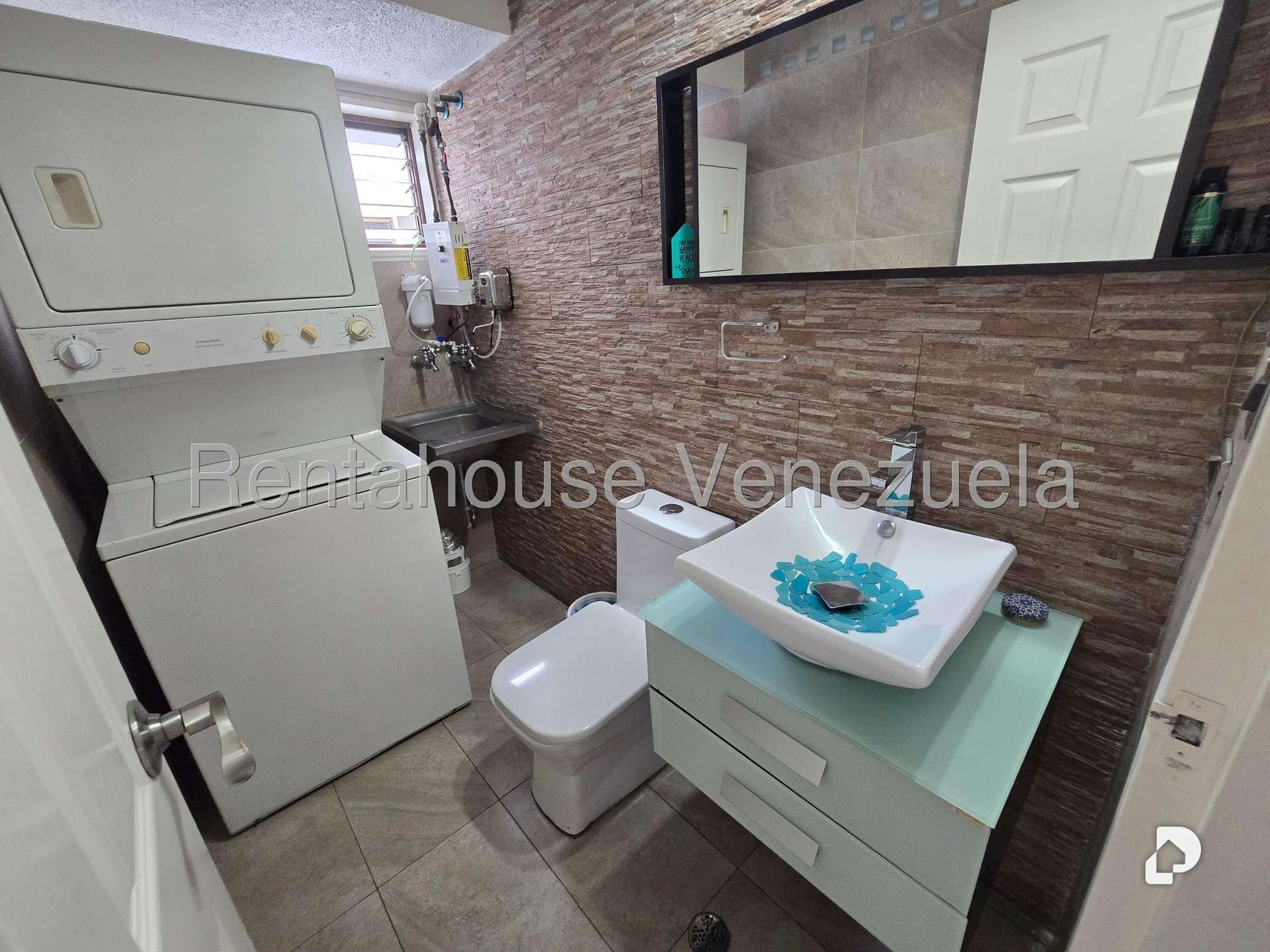 Apartamento en El Rosal, Caracas – 7