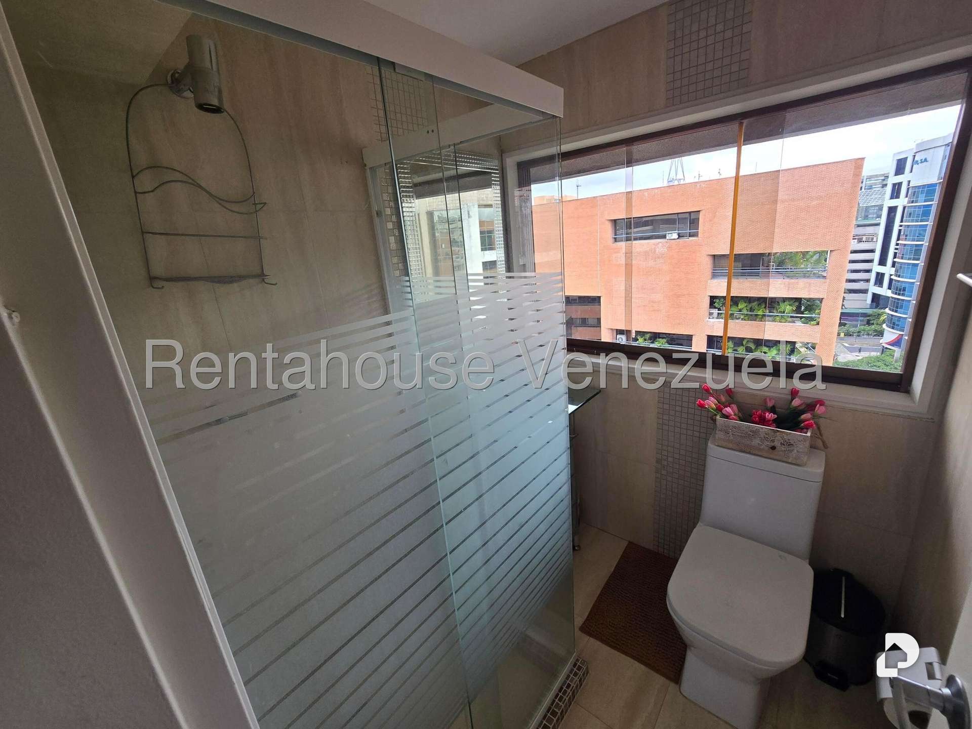 Apartamento en El Rosal, Caracas – 9