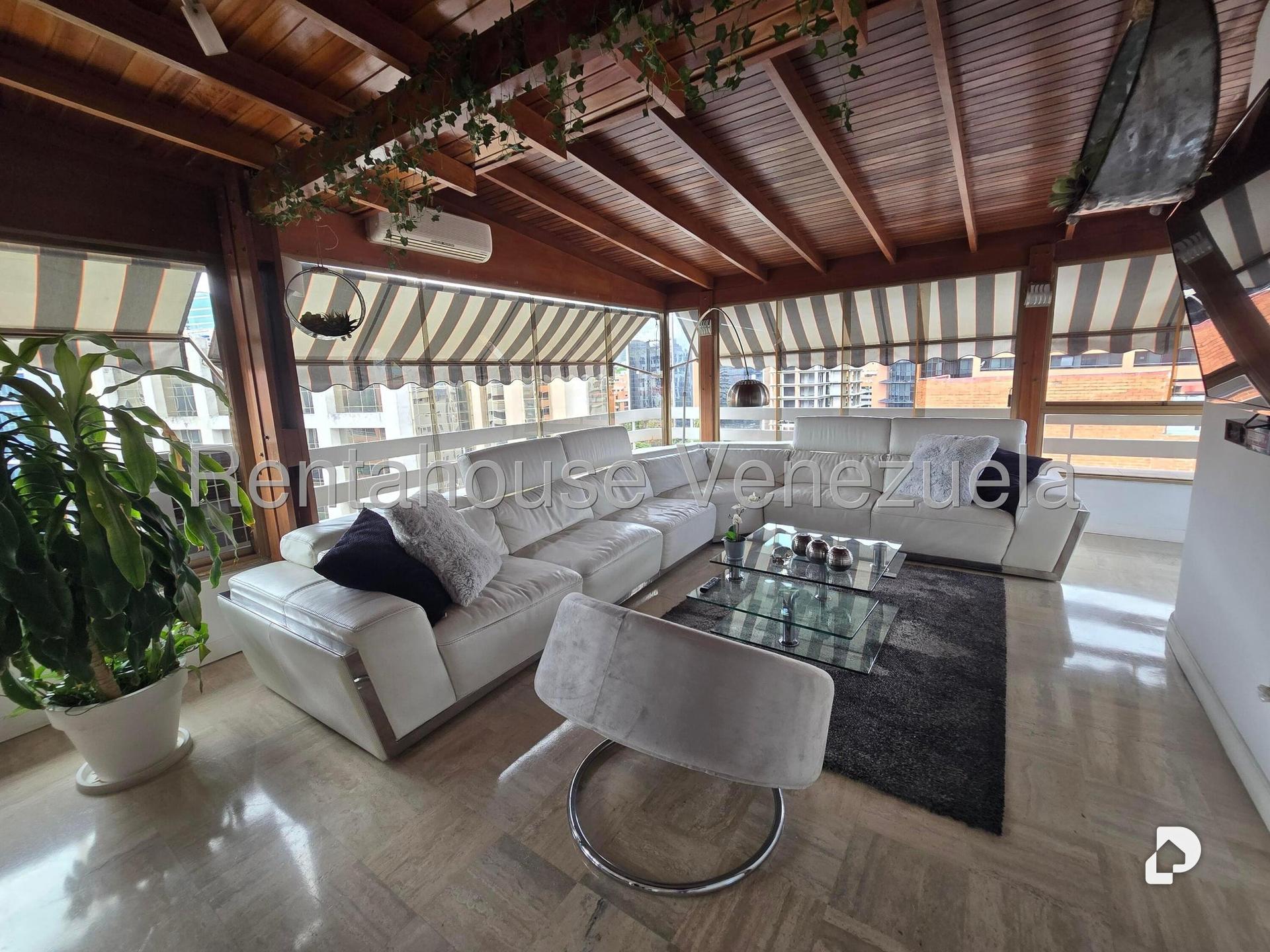Apartamento en El Rosal, Caracas – 1