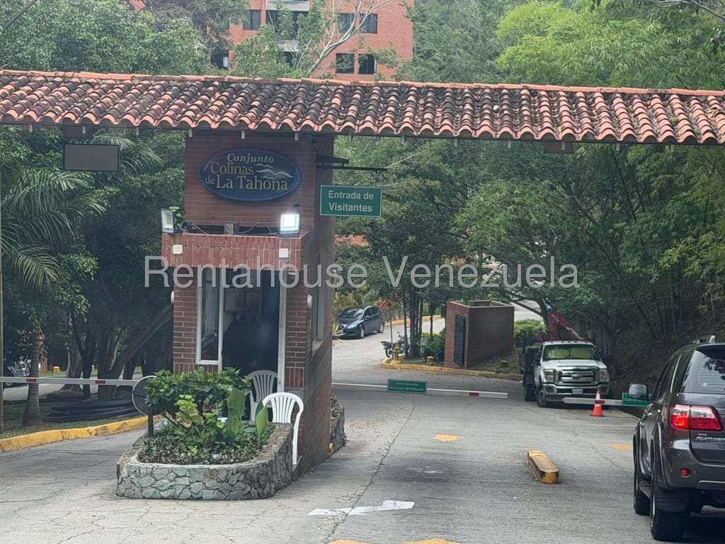 Apartamento en Colinas de La Tahona, Caracas - 1