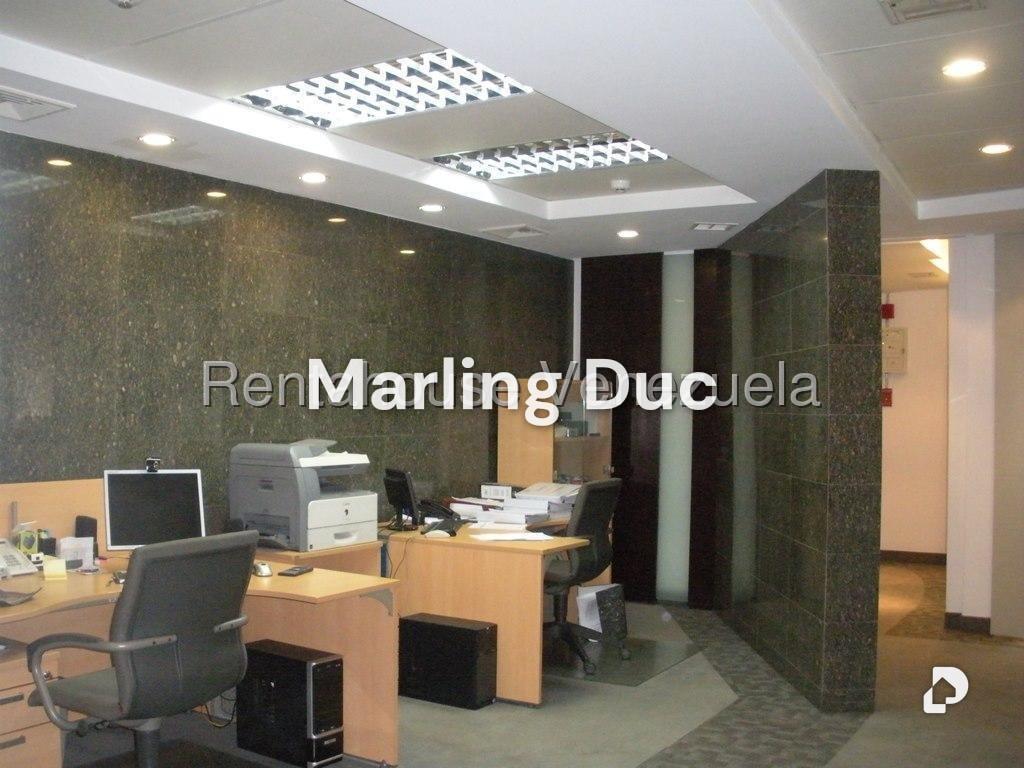 Oficina en Los Palos Grandes, Caracas – 3