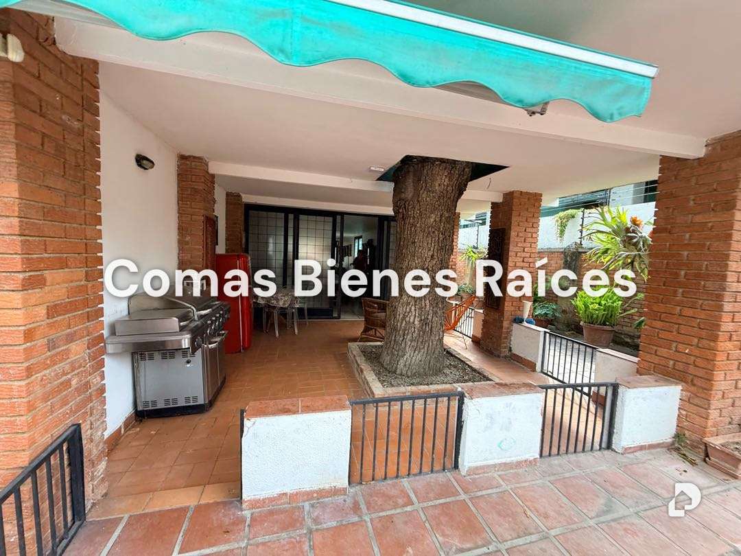 Casa en Altamira, Caracas – 18