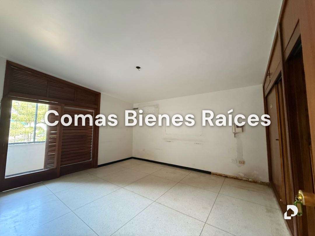 Casa en Altamira, Caracas – 10