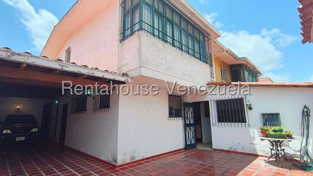 Casa en Alto Prado, Caracas - 1
