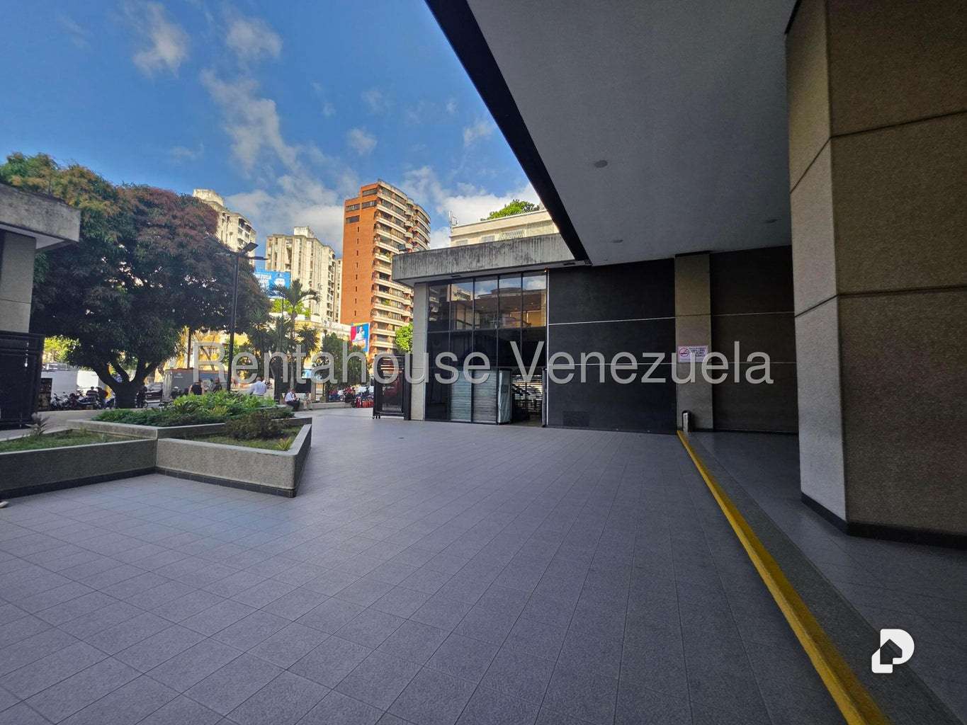 Local comercial en Chacao, Caracas – 94