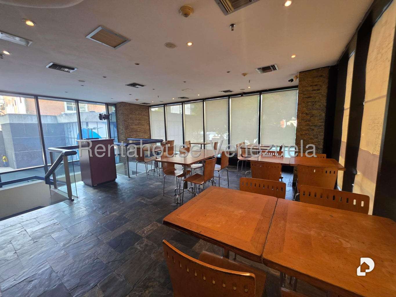 Local comercial en Chacao, Caracas – 71