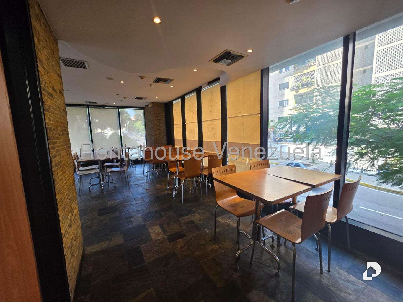 Local comercial en Chacao, Caracas – 68