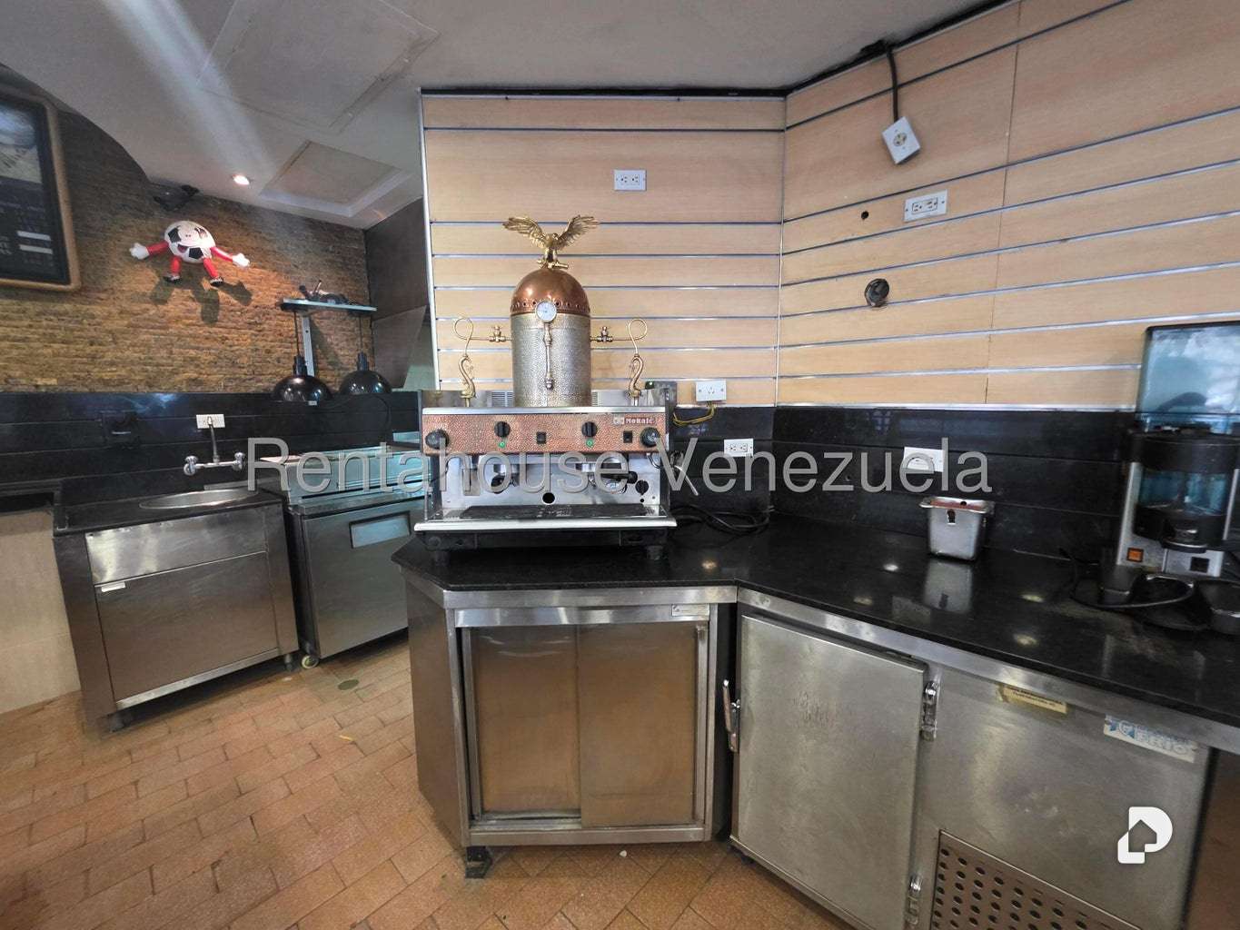 Local comercial en Chacao, Caracas – 28