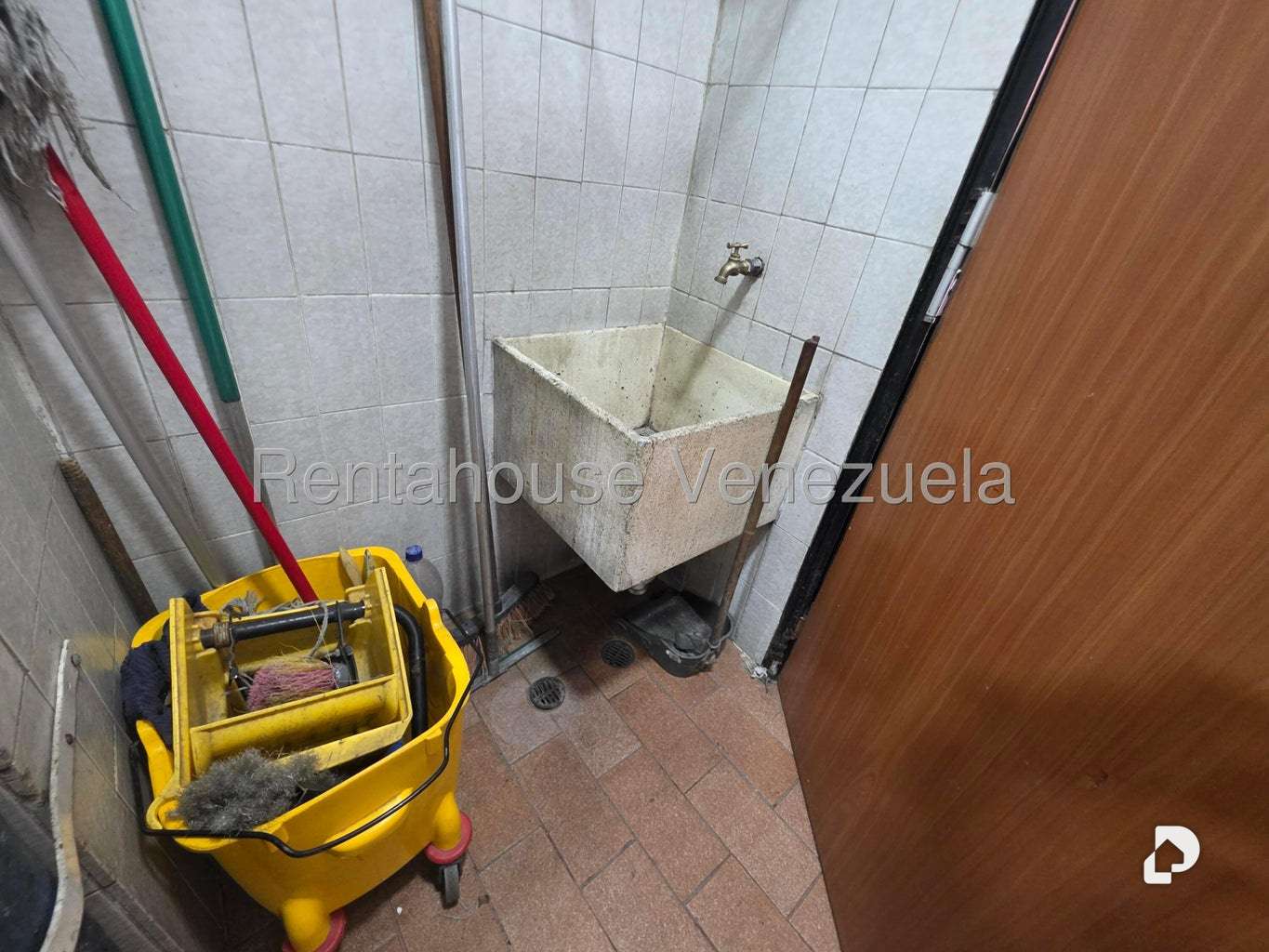 Local comercial en Chacao, Caracas – 60