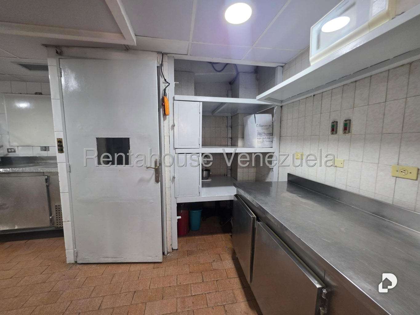 Local comercial en Chacao, Caracas – 56