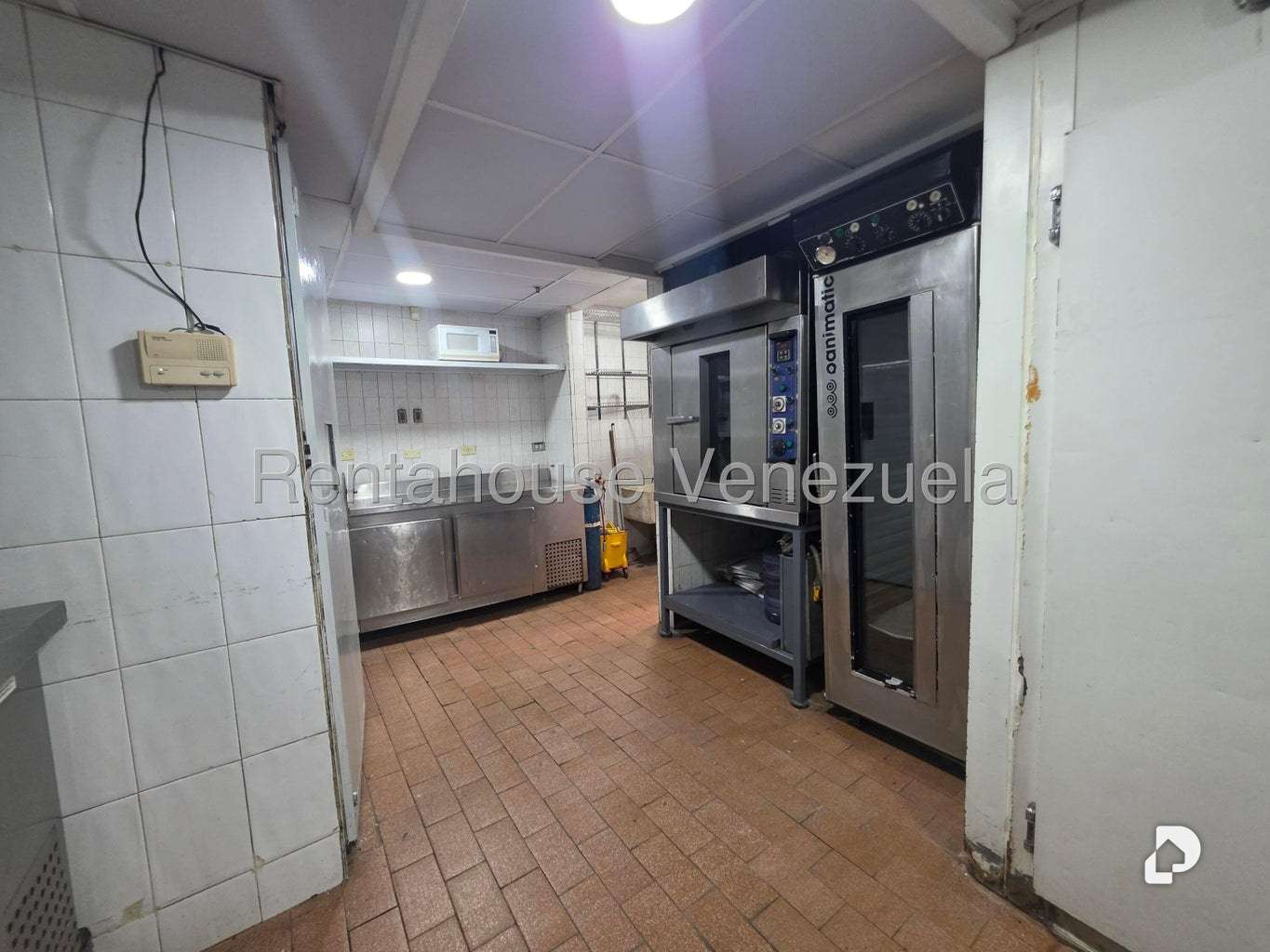 Local comercial en Chacao, Caracas – 53