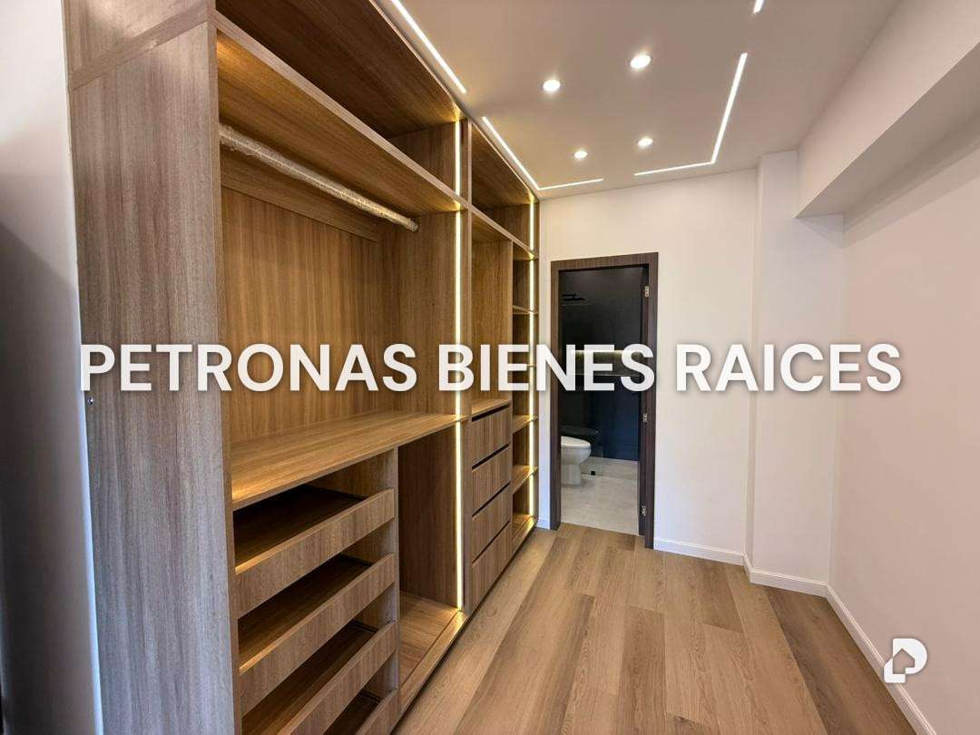 Apartamento en Parroquia Urbana San José, Valencia – 13
