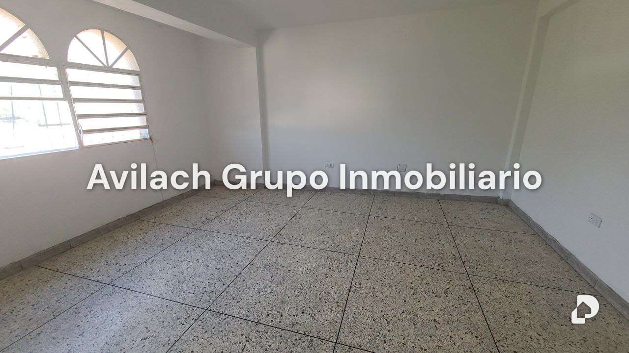 Edificio en Güigüe, Valencia – 28