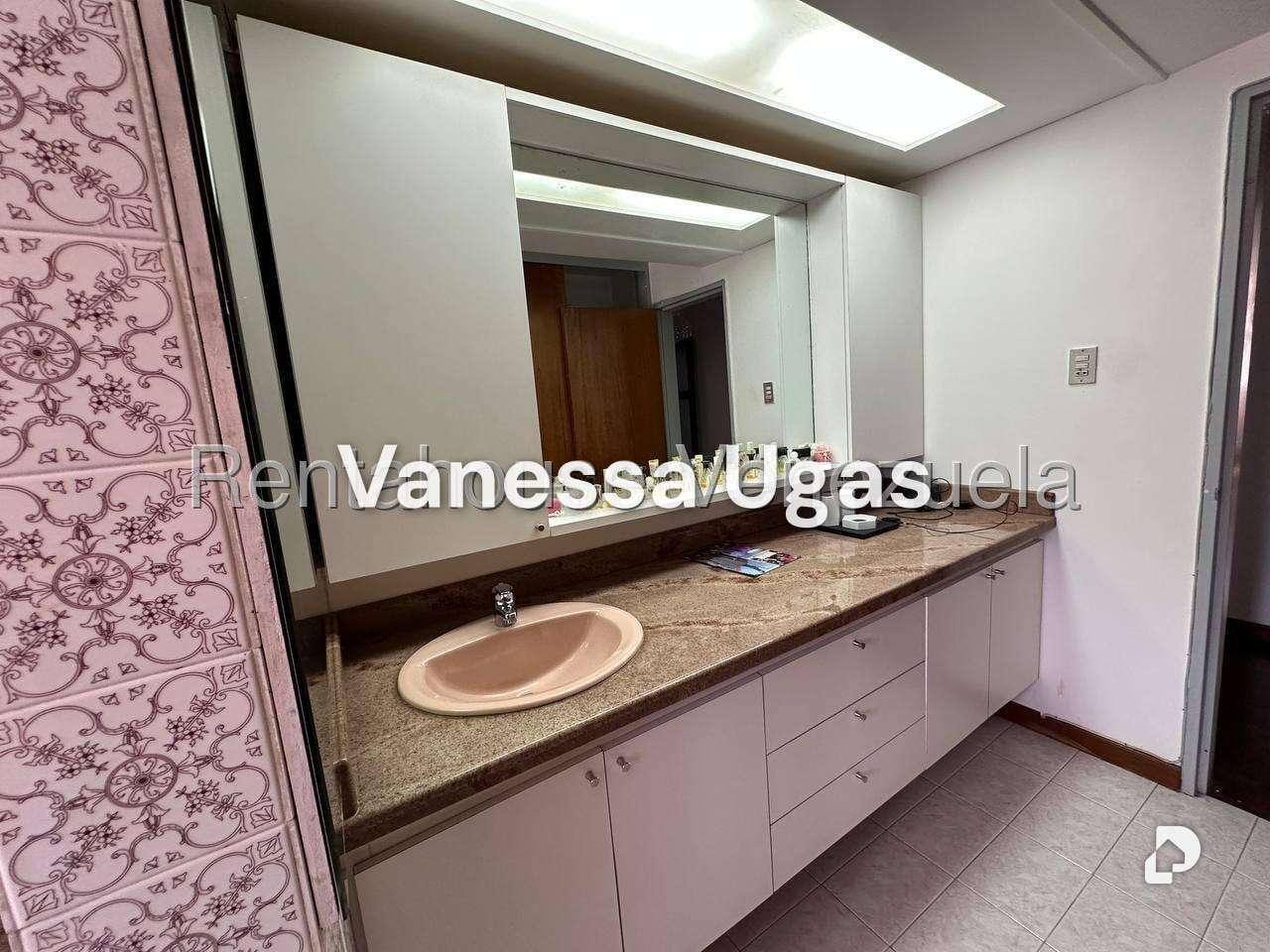 Apartamento en Colinas de Bello Monte, Caracas – 30
