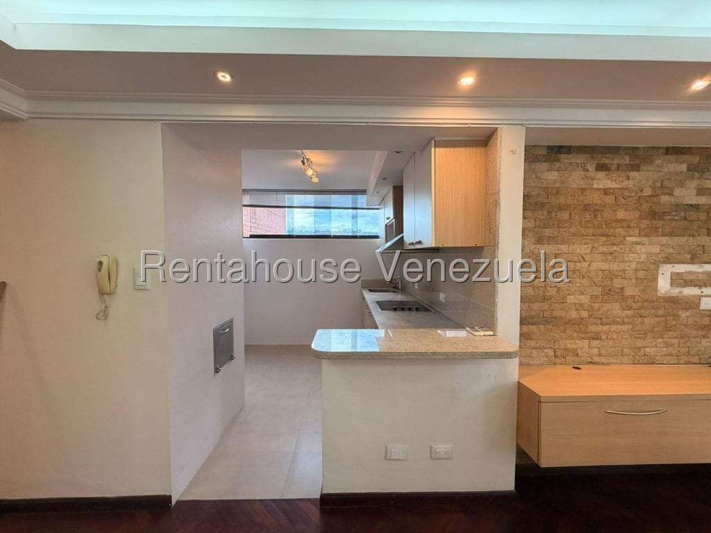 Apartamento en Santa Rosa de Lima, Caracas