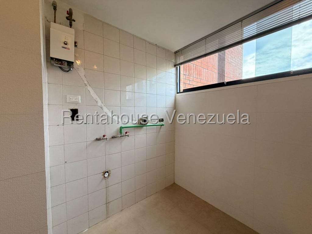 Apartamento en Santa Rosa de Lima, Caracas