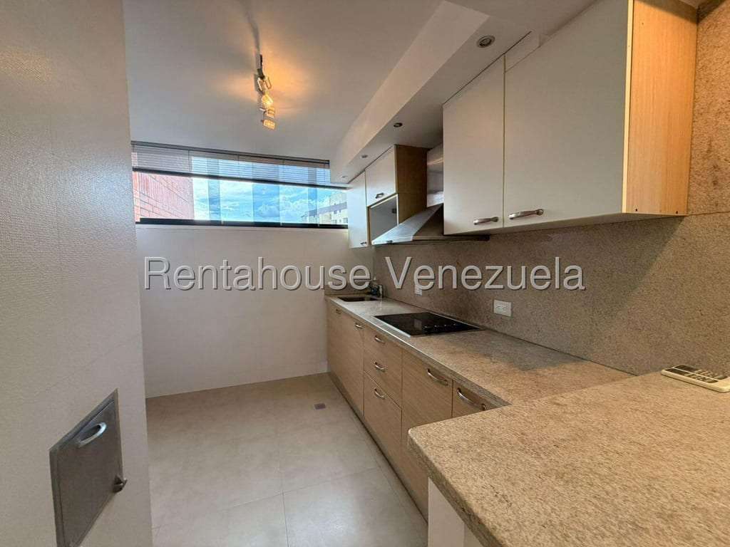 Apartamento en Santa Rosa de Lima, Caracas