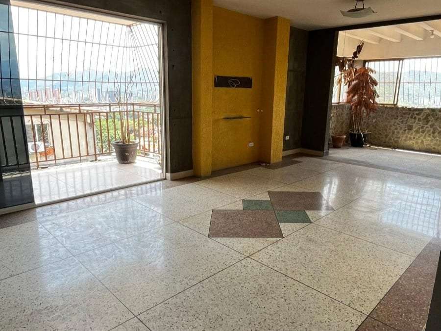 Apartamento en Los Nisperos, Valencia - 1