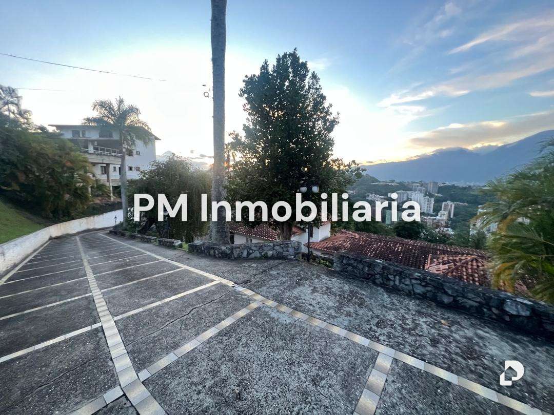 Casa en Cerro Verde, Caracas – 15