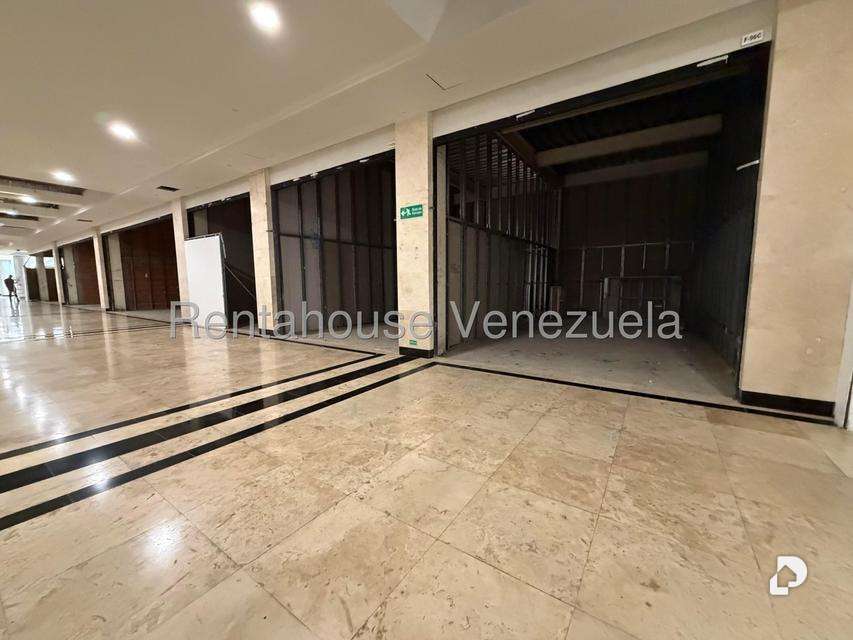 Local comercial en Cerro Verde, Caracas – 2