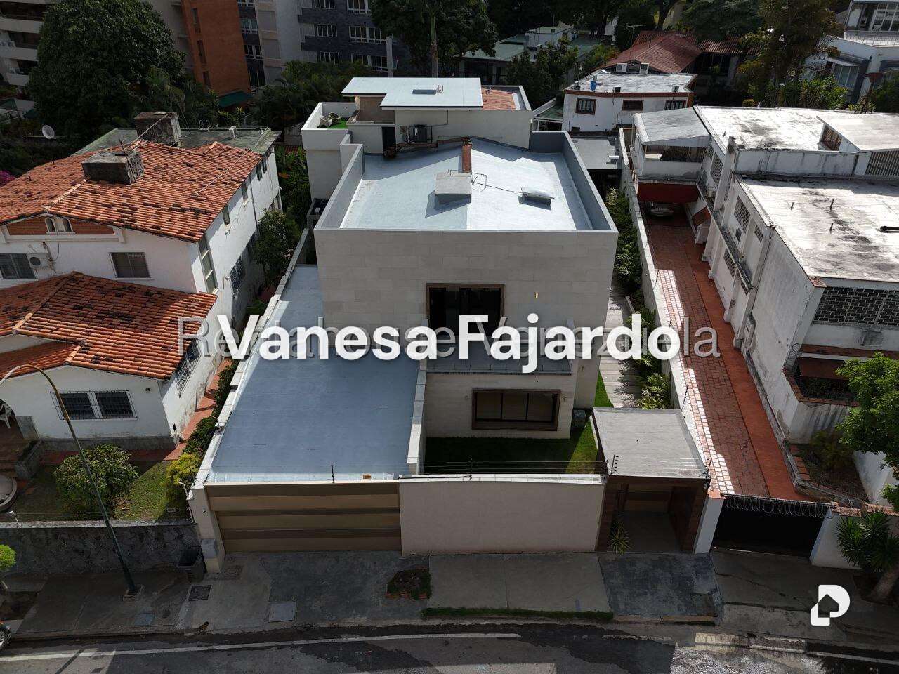 Casa en Altamira, Caracas – 4