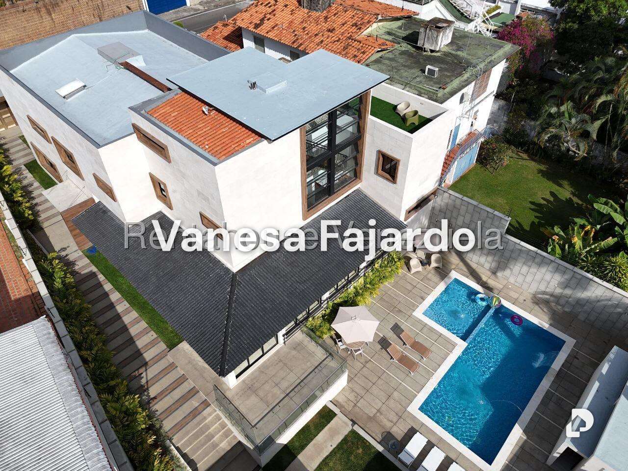 Casa en Altamira, Caracas – 3