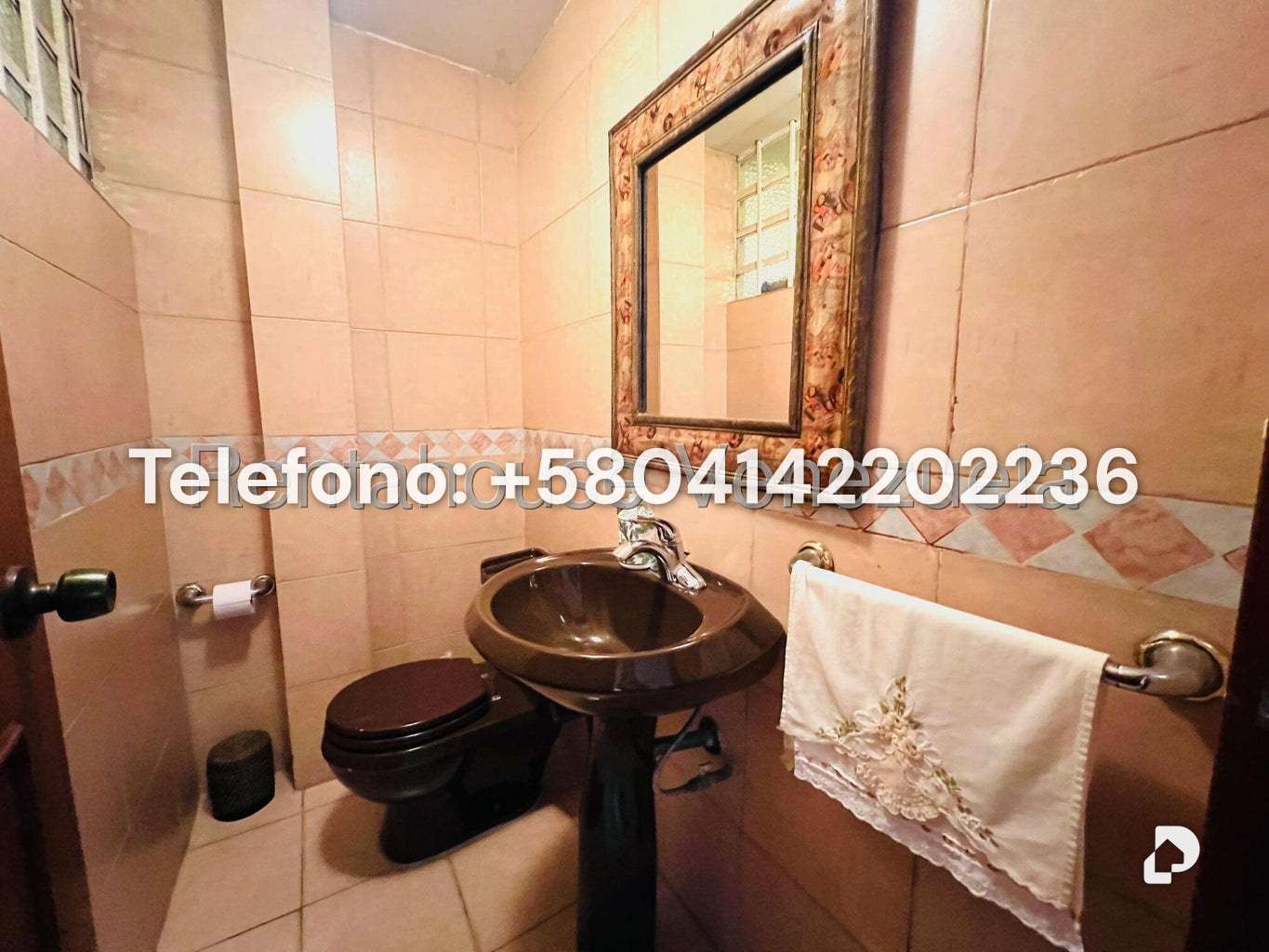 Casa en Prados del Este, Caracas – 30