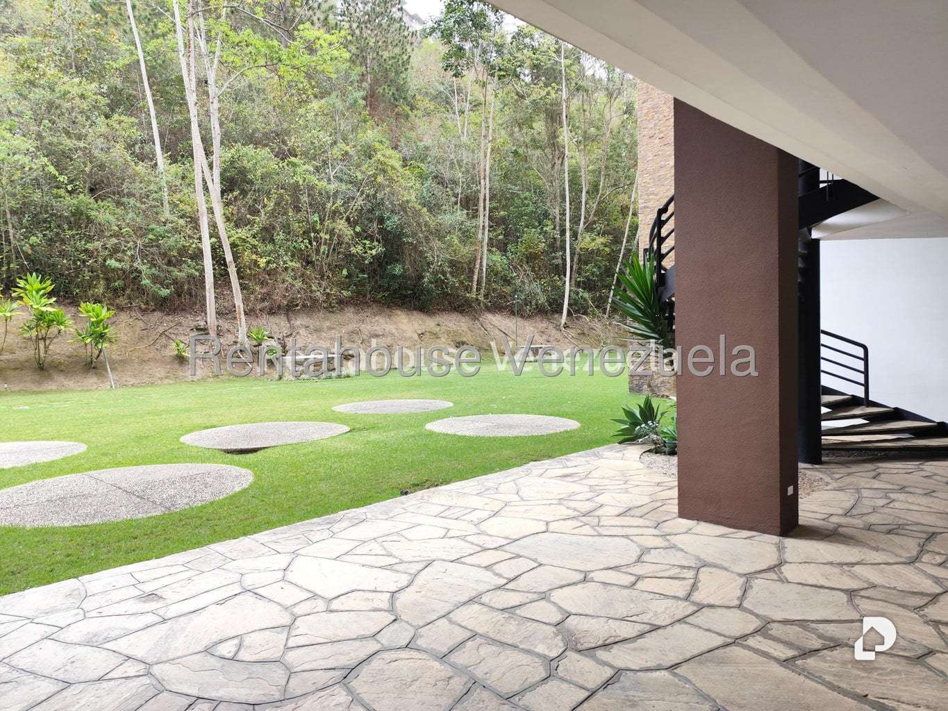 Apartment in Lomas de La Lagunita, Caracas – 55