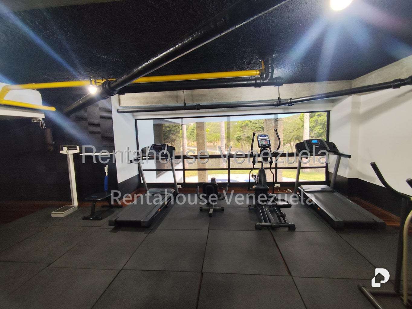 Apartment in Lomas de La Lagunita, Caracas – 40