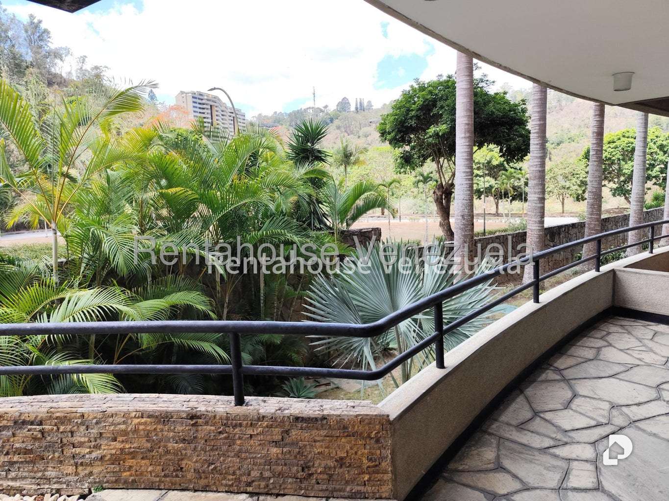 Apartment in Lomas de La Lagunita, Caracas – 53
